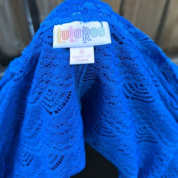 LulaRoe cardigan textured blue lace hi-lo short sleeve sheer knit Small - Picture 2 of 6